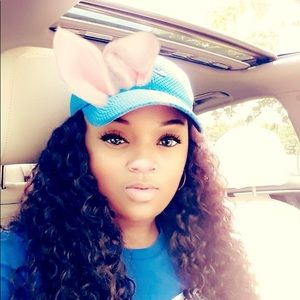 Meet your Posher, Ronesha